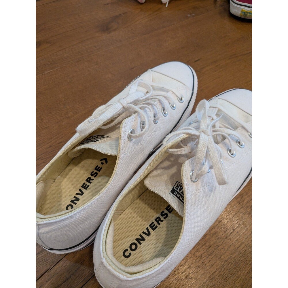 Platform, Converse - image 4